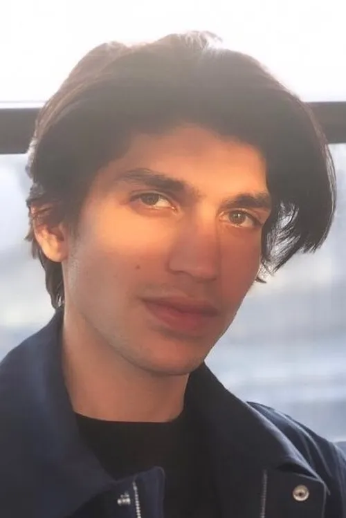 Navnindra Behl ha trabajado con Karan Mehta en 1 ocasiones