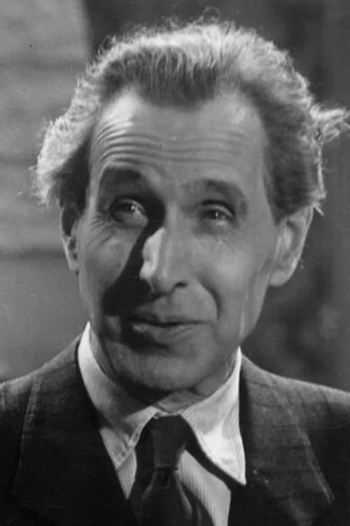 Karel Dostal interpretando a Karel Bersecký