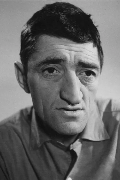 Karel Effa interpretando a kaprál Ben