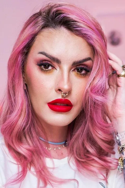 Karen Bachini — personaje: Self - Judge