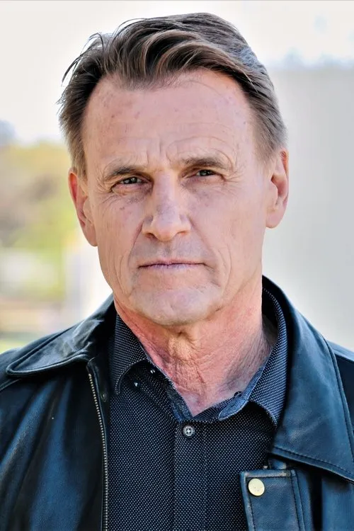 Alex Herrald ha trabajado con Karl Chaffey en 1 ocasiones