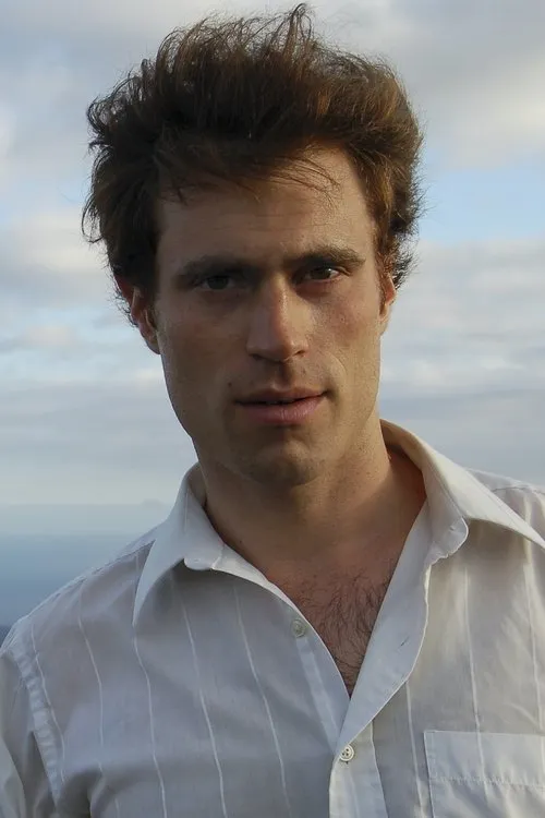 Karl Jacob interpretando a Wally