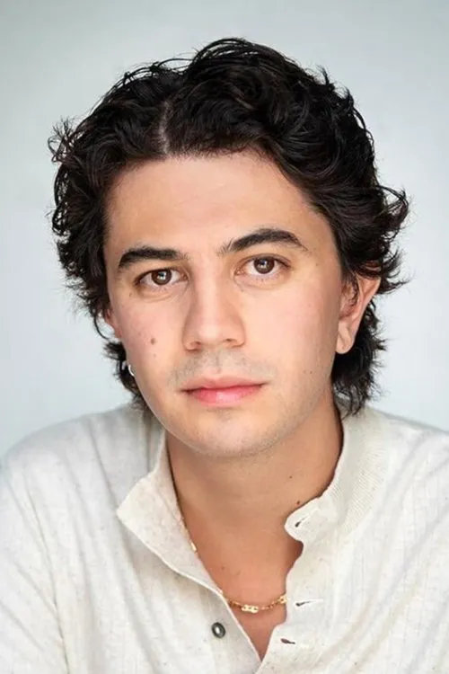 Thomas Larkin ha trabajado con Karl Richmond en 1 ocasiones