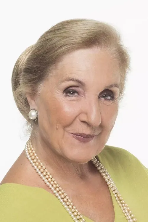 Karmen Rouggeri — personaje: Kikitsa Ekonomou