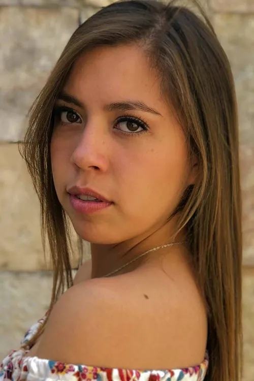 Lissette Turrubiates ha trabajado con Karyn Casas en 1 ocasiones