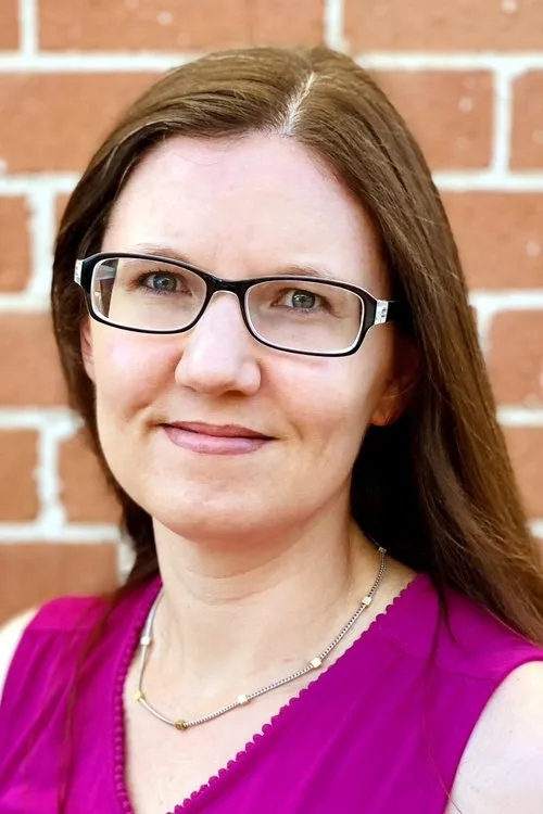 Konstantin Batygin ha trabajado con Kat Volk en 1 ocasiones