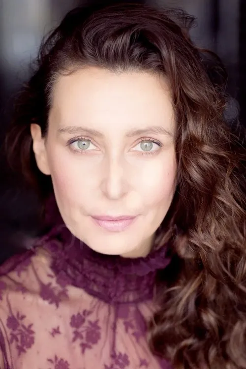 Ed Cooper Clarke ha trabajado con Katarina Martin en 1 ocasiones