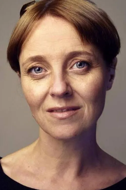 Eva Barceló ha trabajado con Kate Ashcroft en 1 ocasiones