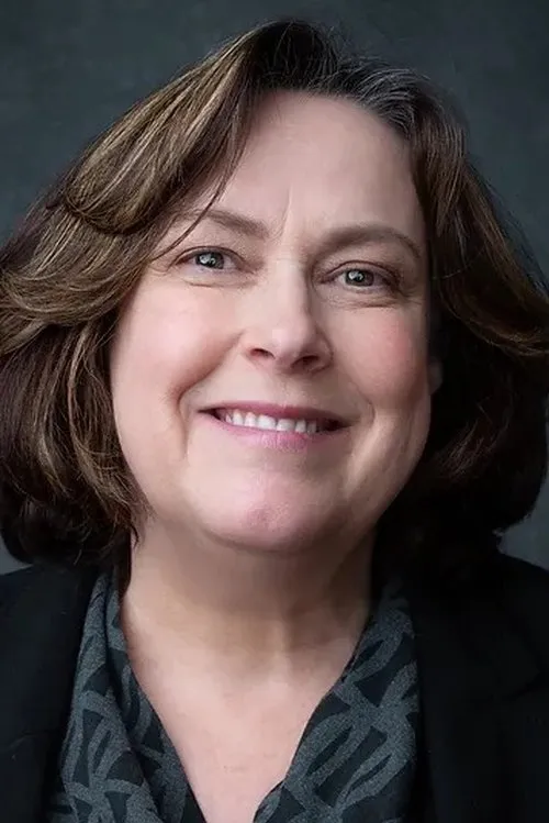 Kate Stafford interpretando a Rebecca Dean