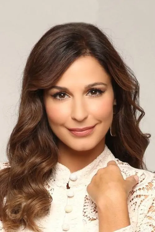 Katerina Papoutsaki interpretando a Eleni