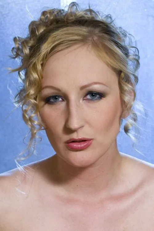 Angie Labelle ha trabajado con Kathleen White en 1 ocasiones