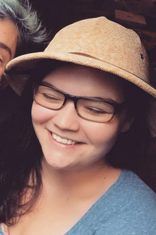 Dan Gruchy ha trabajado con Kathryn Knutsen en 1 ocasiones