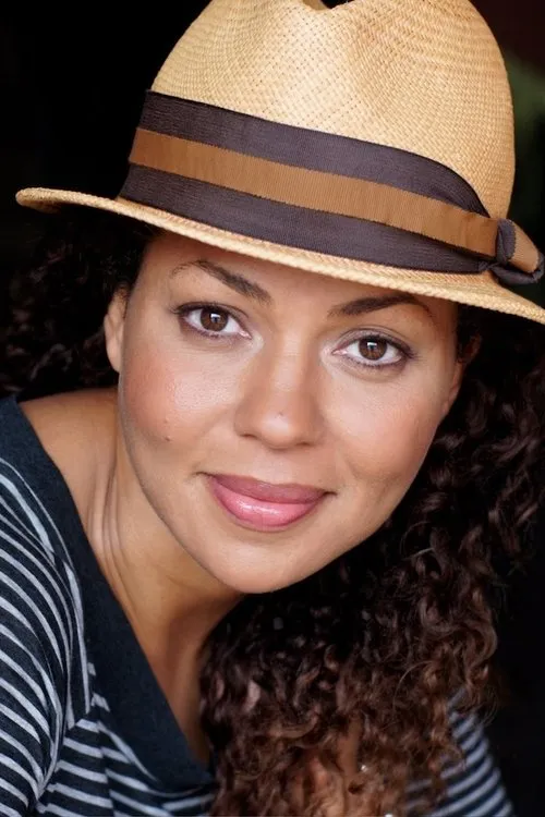 Kathryne Dora Brown interpretando a Jillian