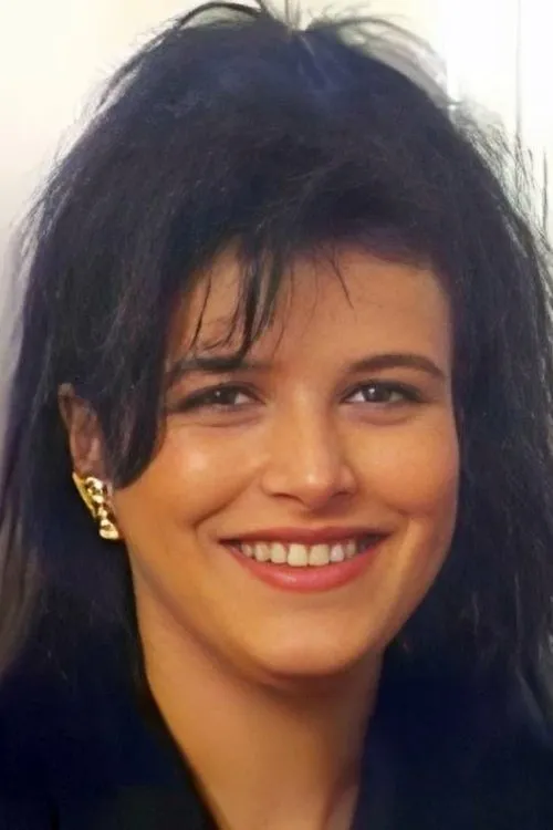 Kathy Marceau interpretando a 