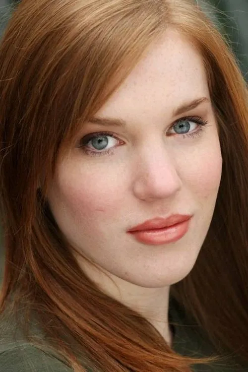 Katie Keating interpretando a Rachel Tripp