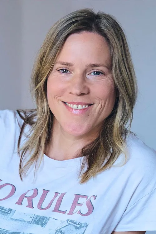 Irina Usova ha trabajado con Katrin Hansmeier en 1 ocasiones