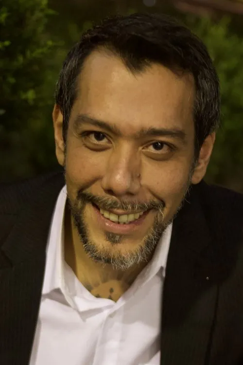 Allan Riggs ha trabajado con Kauê Santos en 2 ocasiones