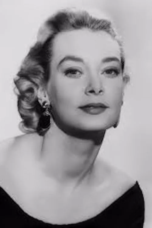 Kay Callard interpretando a Pat Paterson