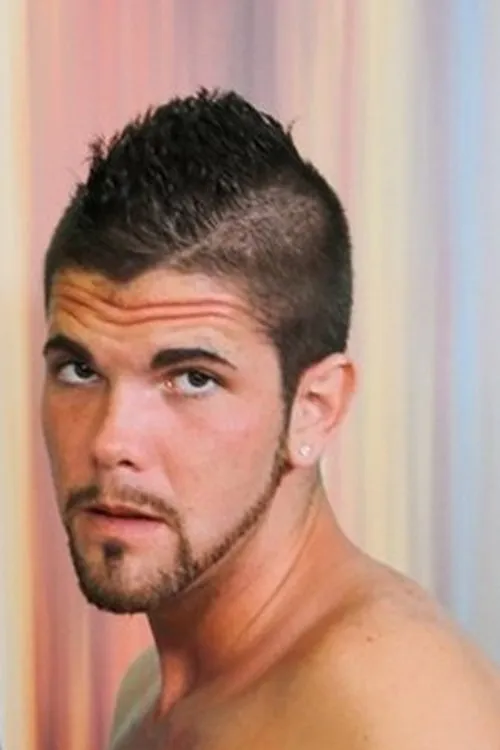 Kayden Smith interpretando a (segment