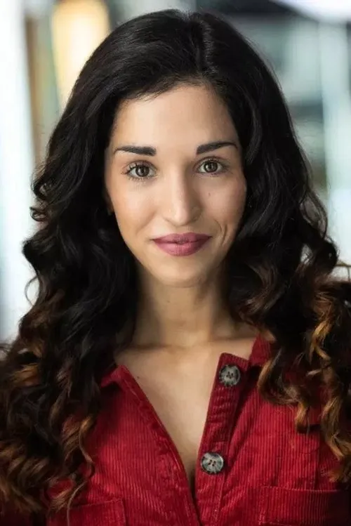 David Thaxton ha trabajado con Kayleigh Thadani en 1 ocasiones