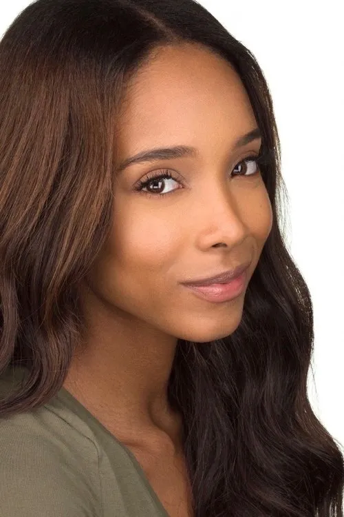 Yaya DaCosta ha trabajado con Kearia Schroeder en 1 ocasiones