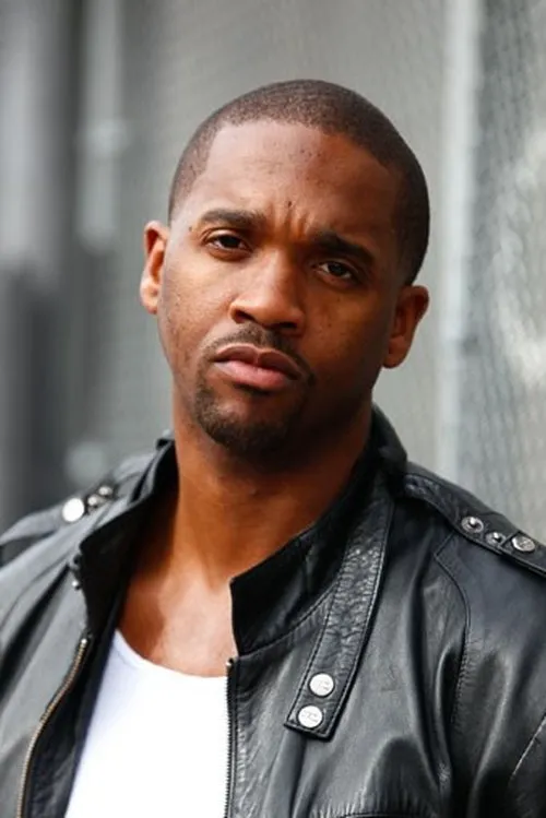 Chloe Searcy ha trabajado con Keedar Whittle en 1 ocasiones