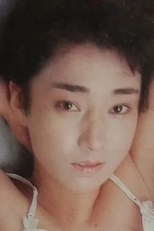 ???? ha trabajado con Keiko Kaga en 1 ocasiones