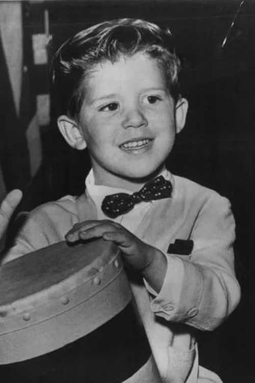 Keith Thibodeaux — personaje: Little Ricky