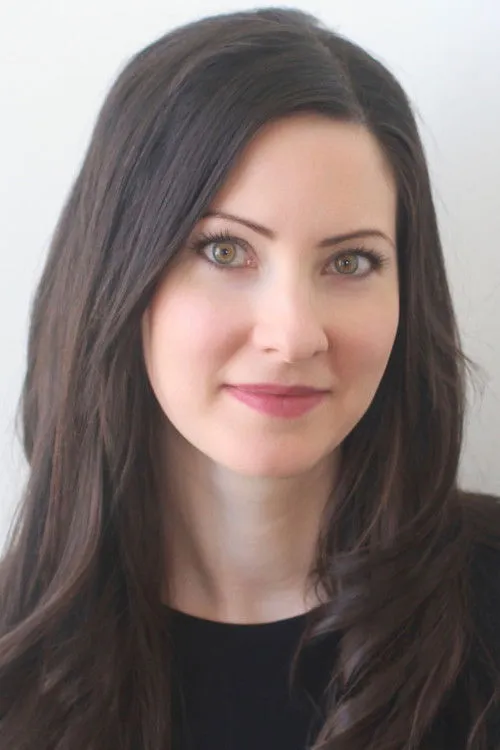 Nina Jankowicz ha trabajado con Kelly Brogan en 1 ocasiones