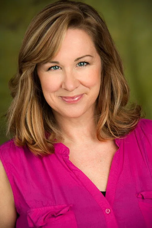 Kelly Holden Bashar interpretando a Kelly