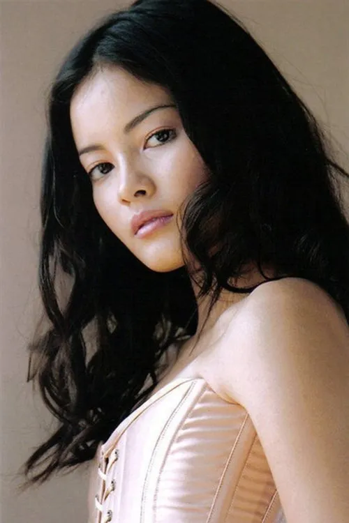 Kelly Vitz interpretando a Michelle