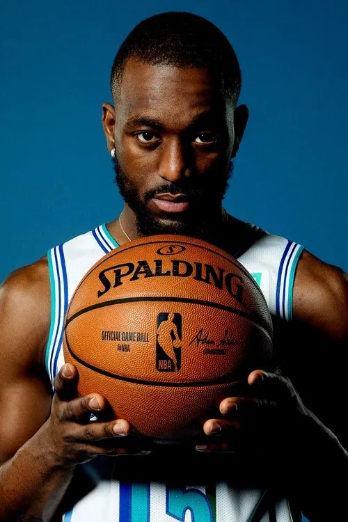 Kemba Walker interpretando a Himself