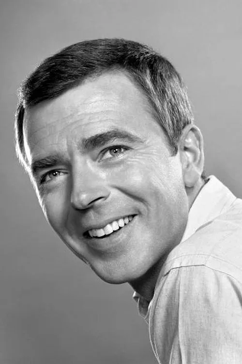 Ken Berry — personaje: Dr. John Kapish