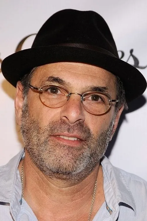 Chandra Wilson ha trabajado con Ken Olin en 1 ocasiones