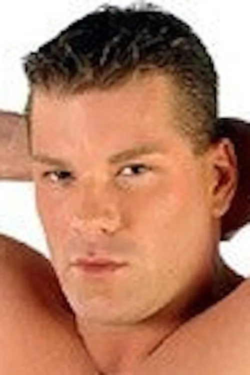 Ken Scott interpretando a 