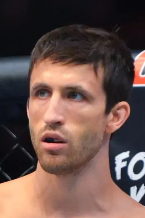 Justin Edwards ha trabajado con Ken Stone en 2 ocasiones