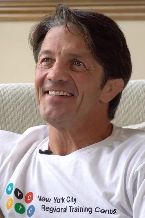 Nancy Schultz ha trabajado con Kendall Cross en 2 ocasiones