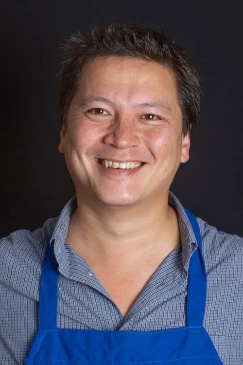 Kenji López-Alt interpretando a Himself