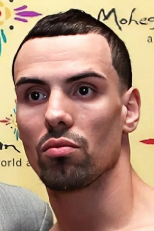 Kenny Abril interpretando a Self