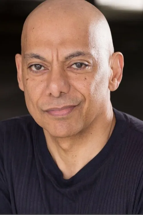 Tom Scorzone ha trabajado con Kenny Ledee en 1 ocasiones