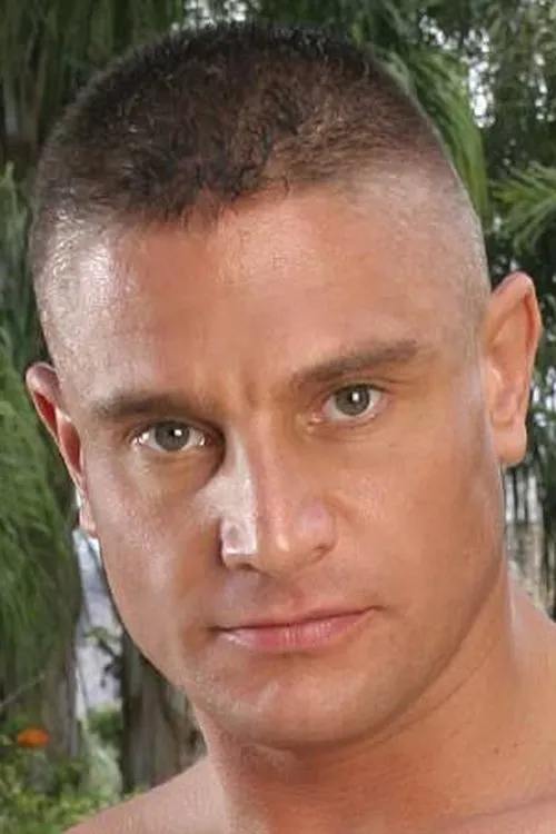 Kent North interpretando a 