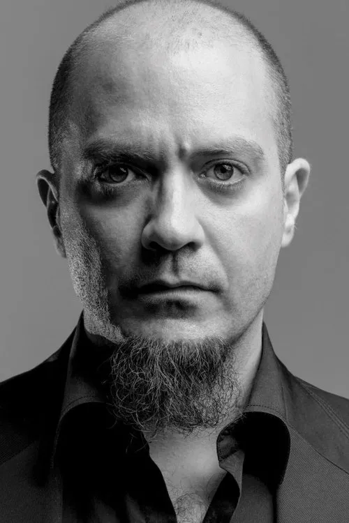 Harun Tekin ha trabajado con Kerem Kabadayi en 4 ocasiones