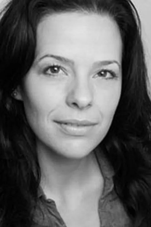 Vivian Gray ha trabajado con Kerry Ann Smith en 1 ocasiones