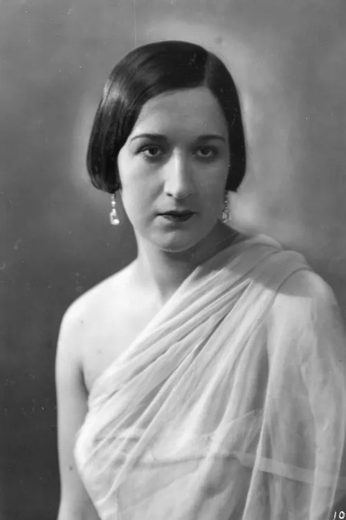 Kerstin Nylander interpretando a Shemeikka's Mother