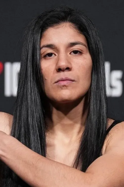 Ketlen Vieira interpretando a Self