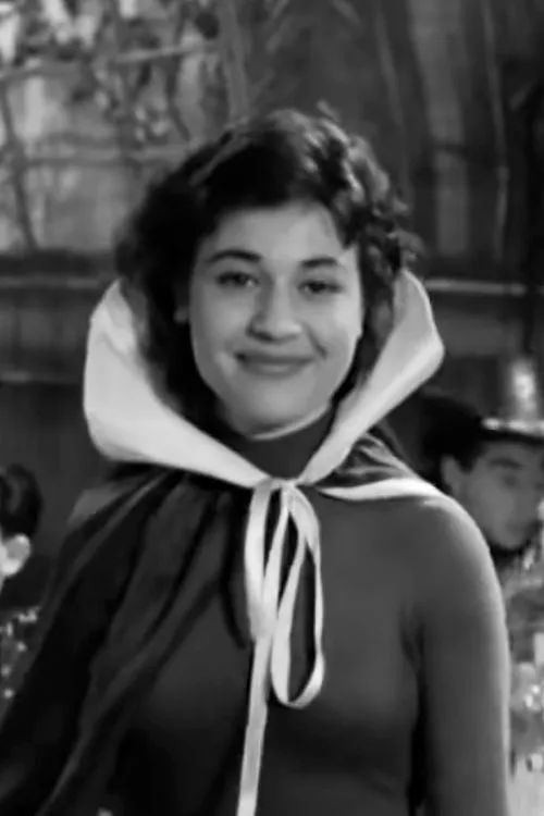 Ketty Lidou interpretando a Rena