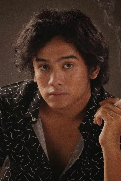 Kevin Ardilova interpretando a 