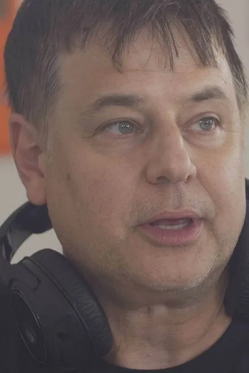 Bill Hicks ha trabajado con Kevin Booth en 3 ocasiones