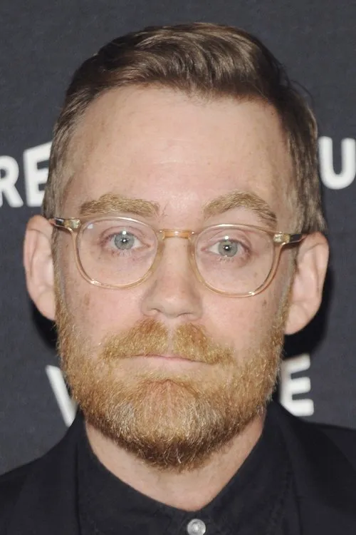 Kevin Christy interpretando a Clip