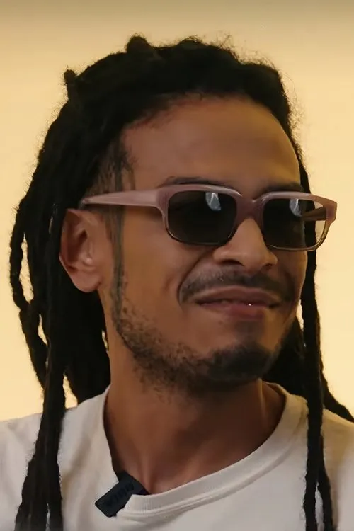 Kevin Didier interpretando a Trashdicka